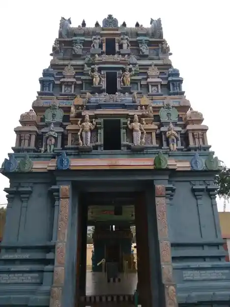 Arulmigu Venkatesa Perumal Temple, Lakkadipatti - 625106 அருள்மிகு வெங்கடேசப் பெருமாள் கோயில், Lakkadipatti - 625106, Madurai - Ancient Temple Architecture and History Image 4