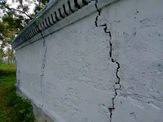 Arulmigu Venkatesa Perumal Temple, Paradarami - 632602 அருள்மிகு வெங்கடேச பெருமாள் திருக்கோயில், பரதராமி - 632602, Vellore - Ancient Temple Architecture and History Image 4