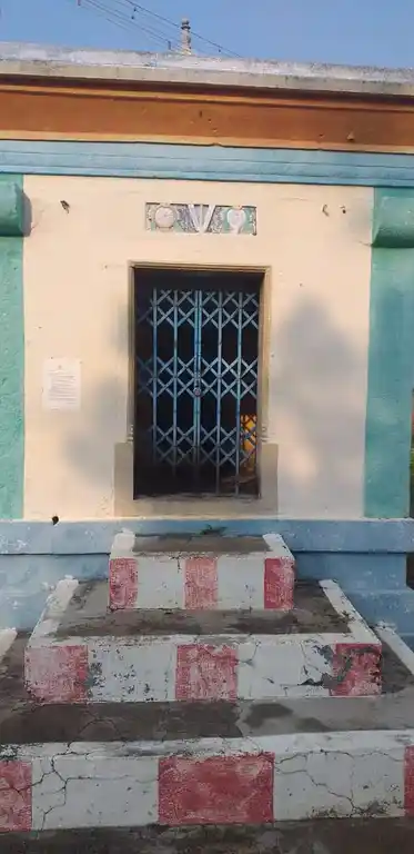 Arulmigu Venkatesa Perumal Temple, Pommaihpuram - 628907 அருள்மிகு வெங்கடேசப் பெருமாள் திருக்கோயில், Pommaihpuram - 628907, Thoothukudi - Ancient Temple Architecture and History Image 2