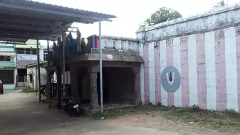 Arulmigu Venkatesaperumal Temple, Alwarkurichi - 627416 அருள்மிகு வெங்கடேஷ்வரப்பெருமாள் திருக்கோயில், Alwarkurichi - 627416, Tenkasi - Ancient Temple Architecture and History Image 4