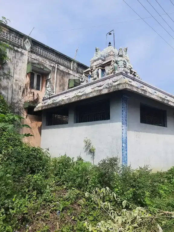 Arulmigu Venkatesaperumal Temple, Centre Of The Village, Chinnambedu - 601206