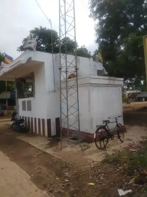 Arulmigu Venkatesaperumal Temple, Inside The Village, Valasaivettikadu - 602001 அருள்மிகு வெங்கடேசப்பெருமாள் திருக்கோயில், Inside The Village, Valasaivettikadu - 602001, Tiruvallur - Ancient Temple Architecture and History Image 4