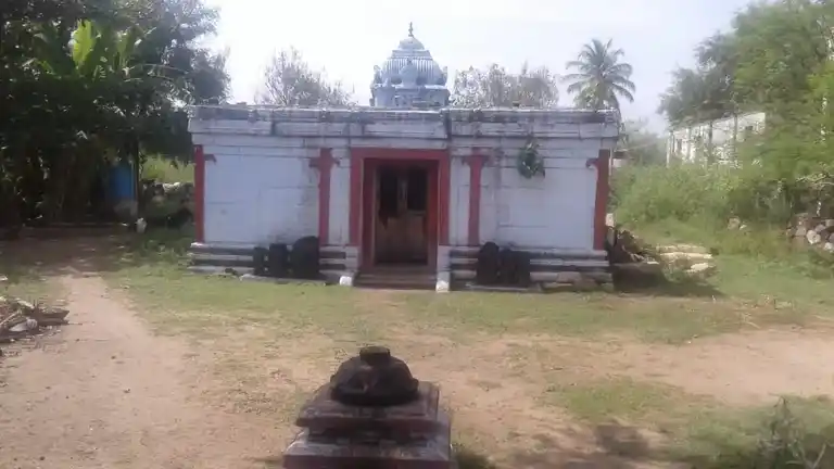 Arulmigu Venkatesaperumal Temple, Irupali - 637102 அருள்மிகு வெங்கடேசப்பெருமாள் திருக்கோயில், Irupali - 637102, Salem - Ancient Temple Architecture and History Image 4