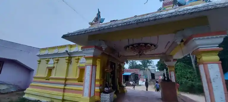 Arulmigu Venkatesaperumal Temple, Keelvenpakkam - 631001 Temple