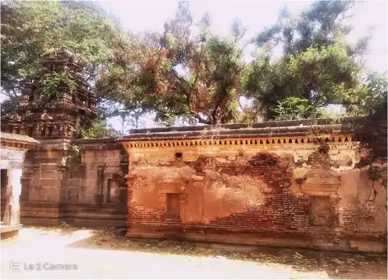Arulmigu Venkatesaperumal Temple, Mel Sozhankuppam, Mel Sozhankuppam - 606751 அருள்மிகு வெங்கடேசப்பெருமாள் திருக்கோயில், Mel Sozhankuppam, Mel Sozhankuppam - 606751, Tiruvannamalai - Ancient Temple Architecture and History Image 2