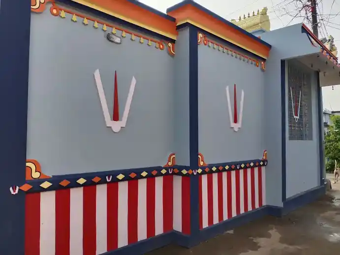 Arulmigu Venkatesaperumal Temple, Near Raliwa Station, Manavoor - 631209