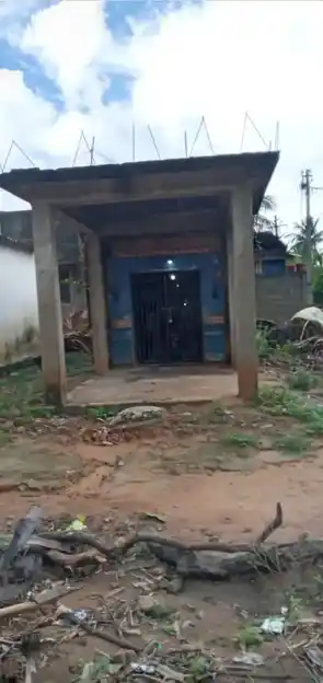 Arulmigu Venkatesaperumal Temple, Near Street, Melakalani - 601201