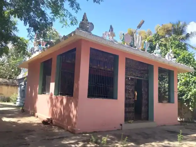 Arulmigu Venkatesaperumal Temple, Samuthinarkudi - 612602 அருள்மிகு வெங்கடேசபெருமாள் திருக்கோயில், Samuthinarkudi - 612602, Thanjavur - Ancient Temple Architecture and History Image 3