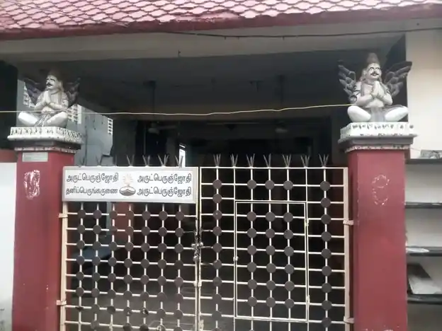 Arulmigu Venkateshaperumal Temple, Vellala Teynampet, Chennai - 600086 அருள்மிகு வெங்கடேசப்பெருமாள் திருக்கோயில், வெள்ளாள தேனாம்பேட்டை, சென்னை - 600086, Chennai - Ancient Temple Architecture and History Image 3