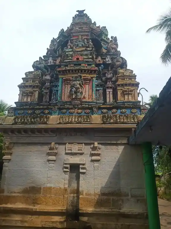 Arulmigu Venkatramana Perumal Temple, Kattuputhur, Kattuputhur - 621207 அருள்மிகு வெங்கட்ரமணபெருமாள் திருக்கோயில், Kattuputhur, காட்டுப்புத்தூர் - 621207, Thiruchirappalli - Ancient Temple Architecture and History Image 3