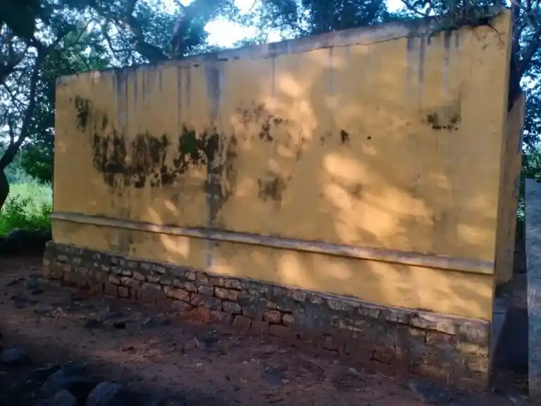 Arulmigu Venkatramana Swamy Temple, Kannandahalli - 635203 அருள்மிகு வெங்கட்ரமணசாமி திருக்கோயில், கண்ணன்டஹள்ளி - 635203, Krishnagiri - Ancient Temple Architecture and History Image 3