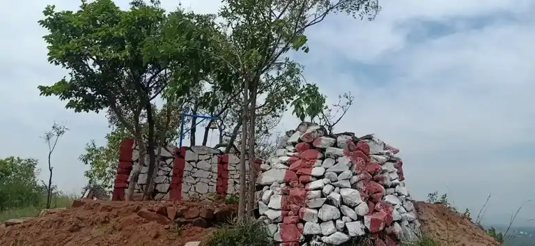 Arulmigu Venkatramanaswamy Temple, Ellayur, Muthunayakanpatti - 636304 அருள்மிகு வெங்கட்ரமண சுவாமி திருக்கோயில், Ellayur, Muthunayakanpatti - 636304, Salem - Ancient Temple Architecture and History Image 5