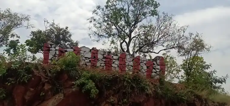 Arulmigu Venkatramanaswamy Temple, Ellayur, Muthunayakanpatti - 636304 அருள்மிகு வெங்கட்ரமண சுவாமி திருக்கோயில், Ellayur, Muthunayakanpatti - 636304, Salem - Ancient Temple Architecture and History Image 7