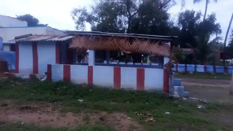 Arulmigu Venkatramanaswamy Temple, Keeranatham Pudupalayam - 641035 அருள்மிகு வெங்கட்ரமணசுவாமி திருக்கோயில், கீரணத்தம் புதுப்பாளையம் - 641035, Coimbatore - Ancient Temple Architecture and History Image 4