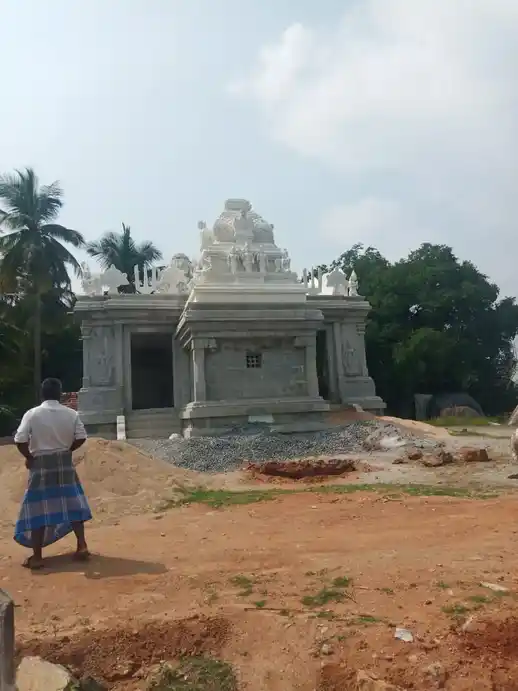 Arulmigu Venkatramanaswamy Temple, Kuchanoor - 635206 அருள்மிகு வெங்கட்ரமணசுவாமி திருக்கோயில், Kuchanoor - 635206, Krishnagiri - Ancient Temple Architecture and History Image 2