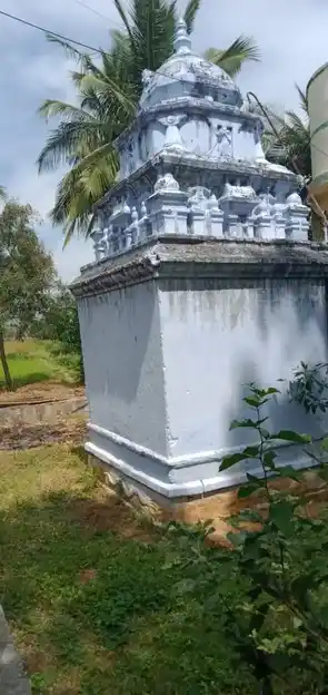 Arulmigu Venkatramanaswamy Temple, Near Railway Road, P Gollahalli - 636808 அருள்மிகு வெங்கட்ரமணசாமி திருக்கோயில், Near Railway Road, P Gollahalli - 636808, Dharmapuri - Ancient Temple Architecture and History Image 4