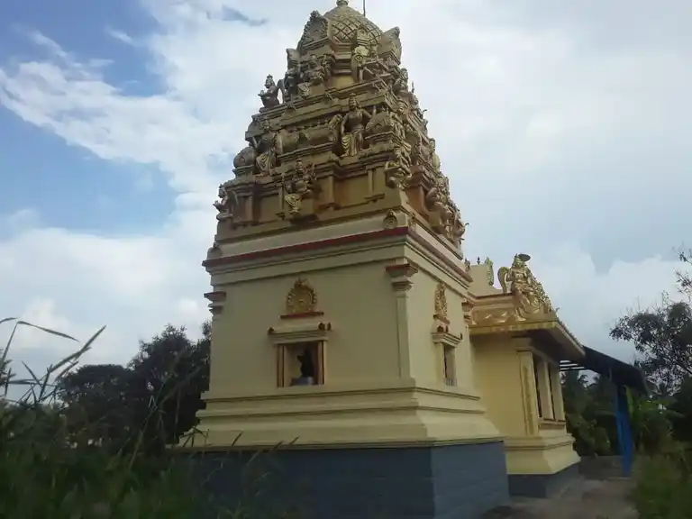 Arulmigu Venkatramanaswamy Temple, Santhur - 635206 அருள்மிகு வெங்கட்ரமணசுவாமி திருக்கோயில், சந்துர் - 635206, Krishnagiri - Ancient Temple Architecture and History Image 4