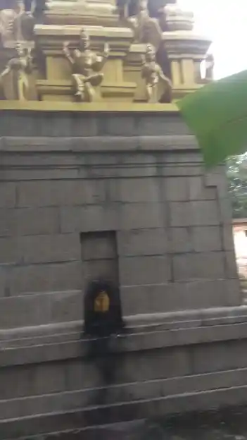 Arulmigu Venkatramaswamy Temple, Kallappalli - 639105 அருள்மிகு வெங்கட்ராமசுவாமி திருக்கோயில்,  - 639105, Karur - Ancient Temple Architecture and History Image 2