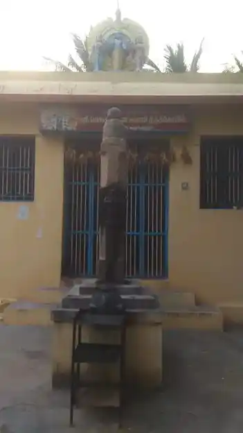 Arulmigu Venkatramaswamy Temple, Kallappalli - 639105 அருள்மிகு வெங்கட்ராமசுவாமி திருக்கோயில்,  - 639105, Karur - Ancient Temple Architecture and History Image 4