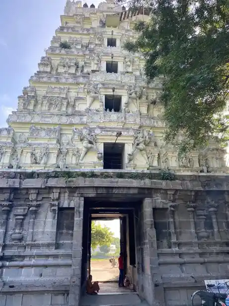 Arulmigu Venkatteeswarar Temple, Kadaperi - 603306 அருள்மிகு வெண்காட்டீஸ்வரர் திருக்கோயில், கடப்பேரி - 603306, Chengalpattu - Ancient Temple Architecture and History Image 4
