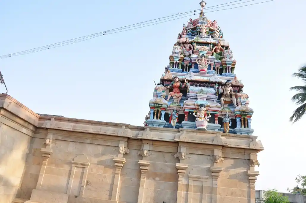 Arulmigu Venketesaperumal Temple, Manjakkampatti, Dharapuram - 638106 அருள்மிகு வெங்கடேசப்பெருமாள் திருக்கோயில், மஞ்சக்கம்பட்டி, கொமாரபாளையம் கிராமம், Dharapuram - 638106, Tiruppur - Ancient Temple Architecture and History Image 4