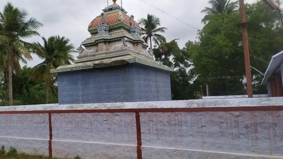 Arulmigu Venketesaperumal Temple, Moolappatti, Velampoondi - 639201 அருள்மிகு வெங்கடேசப்பெருமாள் திருக்கோயில், Moolappatti, Velampoondi - 639201, Tiruppur - Ancient Temple Architecture and History Image 4