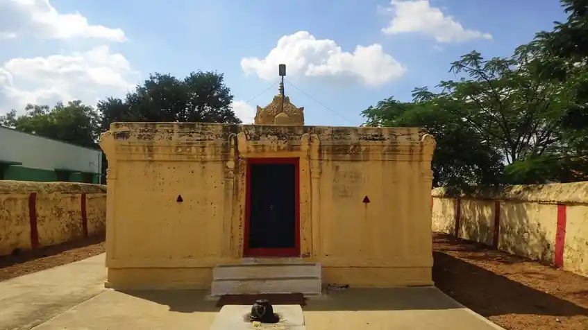 Arulmigu Venketesaperumal Temple, Mudalipalayam - 638703 அருள்மிகு வெங்கடேசப்பெருமாள் திருக்கோயில், Mudalipalayam - 638703, Tiruppur - Ancient Temple Architecture and History Image 3