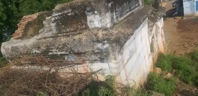 Arulmigu Venkidaperumal Temple, Valanthur - 625532 அருள்மிகு வெங்கிட பெருமாள் திருக்கோயில், Valanthur - 625532, Madurai - Ancient Temple Architecture and History Image 4