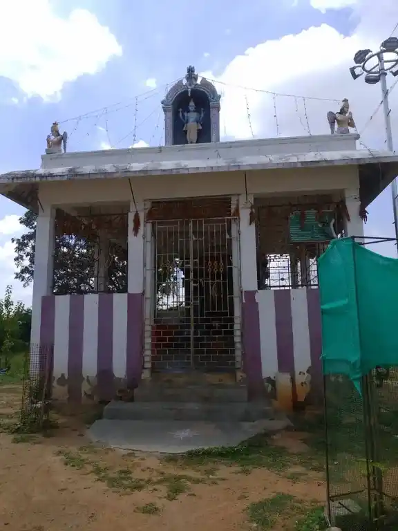 Arulmigu Vennai Unda Nathar Perumal Vagayara Temple, Vinnamangalam - 613402 அருள்மிகு வெண்ணையுண்ட பெருமாள் திருக்கோயில், Vinnamangalam - 613402, Thanjavur - Ancient Temple Architecture and History Image 2