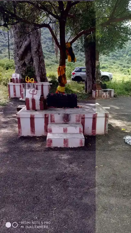 Arulmigu Vennav Venkatesa Perumal Temple, Vadivelampalayam - 642203 அருள்மிகு வெண்ணவ்வெங்கடேச பெருமாள் திருக்கோயில், Vadivelampalayam - 642203, Coimbatore - Ancient Temple Architecture and History Image 7