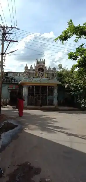 Arulmigu Venugapalaswamy Temple, Thiruchirappalli - 620005 அருள்மிகு வேணுகோபாலசுவாமி திருக்கோயில், Thiruchirappalli - 620005, Thiruchirappalli - Ancient Temple Architecture and History Image 2