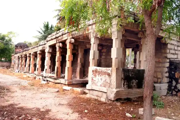 Arulmigu Venugobala Swamy Temple, Ramanathapuram, Avinashi - 641670 Arulmigu Venugobala Swamy Temple, Ramanathapuram, Ramanathapuram - 641670, Tiruppur - Ancient Temple Architecture and History Image 3