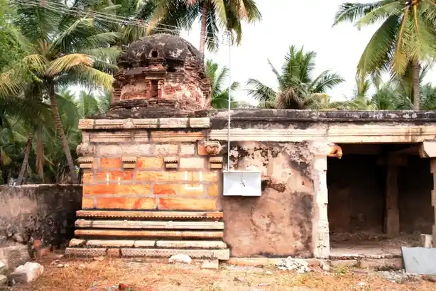 Arulmigu Venugobala Swamy Temple, Ramanathapuram, Avinashi - 641670 Arulmigu Venugobala Swamy Temple, Ramanathapuram, Ramanathapuram - 641670, Tiruppur - Ancient Temple Architecture and History Image 4