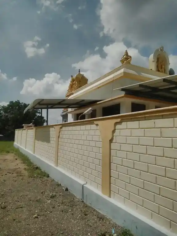 Arulmigu Venugobala Swamy Temple, Selakkarichal - 641658 அருள்மிகு வேணுகோபால கிருஷ்ணசாமி திருக்கோயில், Selakkarichal - 641658, Coimbatore - Ancient Temple Architecture and History Image 3