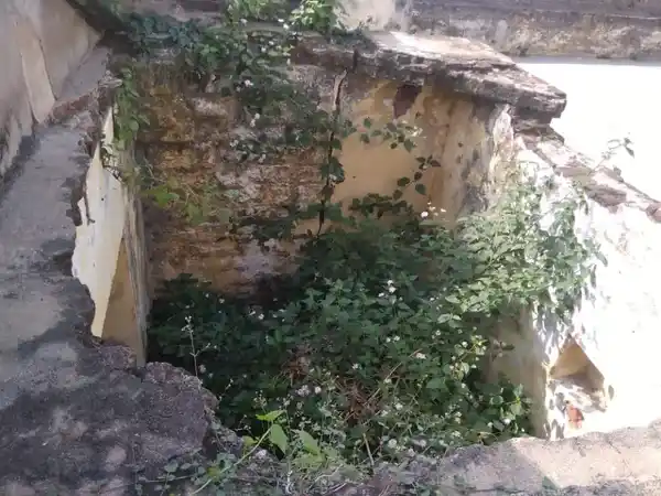 Arulmigu Venugopal Swami Temple, Arunkundram - 632509 அருள்மிகு வேணுகோபாலசுவாமி திருக்கோயில், அருங்குன்றம் - 632509, Ranipet - Ancient Temple Architecture and History Image 2