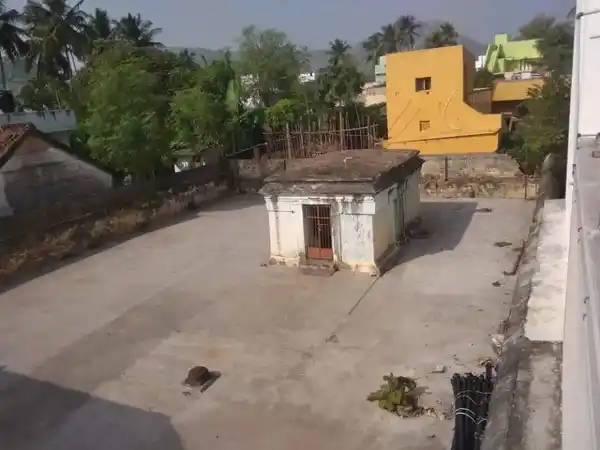 Arulmigu Venugopal Swami Temple, Arunkundram - 632509 அருள்மிகு வேணுகோபாலசுவாமி திருக்கோயில், அருங்குன்றம் - 632509, Ranipet - Ancient Temple Architecture and History Image 4