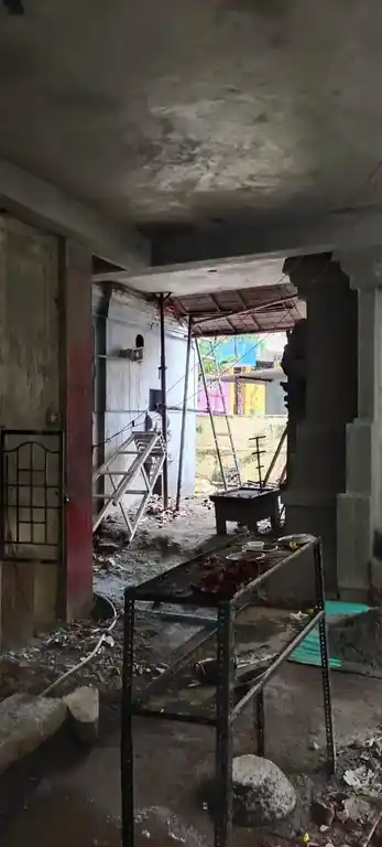 Arulmigu Venugopal Swamy Temple, Choolaimedu, Chennai - 600094 அருள்மிகு வேணுகோபாலசாமி திருக்கோயில், சூளைமேடு, சென்னை - 600094, Chennai - Ancient Temple Architecture and History Image 2