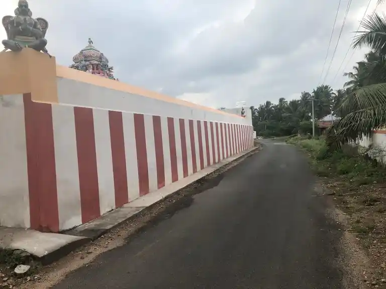 Arulmigu Venugopala Devanayaka Perumal Temple, Lakshminayakanpalayam, Sulur - 641025 அருள்மிகு வேணுகோபால தேவநாயக பெருமாள் திருக்கோயில், Lakshminayakanpalayam, Sulur - 641025, Coimbatore - Ancient Temple Architecture and History Image 3