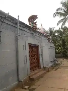 Arulmigu Venugopala Krishna Swamy Temple, Saleevn Street, Coimbatore - 641001 அருள்மிகு வேணுகோபால கிருஷ்ணசுவாமி திருக்கோயில், சலீவன் வீதி, குமாரபாளையம் - 641001, Coimbatore - Ancient Temple Architecture and History Image 3