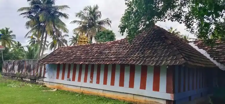 Arulmigu Venugopala Krishnan Temple, Gramam, Iraniel - 629175 Arulmigu Venugopala Krishnan Temple, Gramam, Iraniel - 629175, Kanyakumari - Ancient Temple Architecture and History Image 2