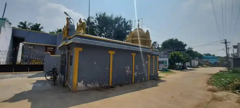 Arulmigu Venugopala Swami Perumal Temple, Reddyvalam - 631052 அருள்மிகு வேணுகோபாலசுவாமி பெருமாள திருக்கோயில், ரெட்டிவலம் - 631052, Ranipet - Ancient Temple Architecture and History Image 3