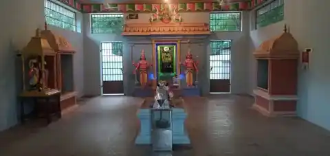 Arulmigu Venugopala Swami Temple, Maruvoor - 613204 அருள்மிகு வேணுகோபால சுவாமி திருக்கோயில், Maruvoor - 613204, Thanjavur - Ancient Temple Architecture and History Image 3