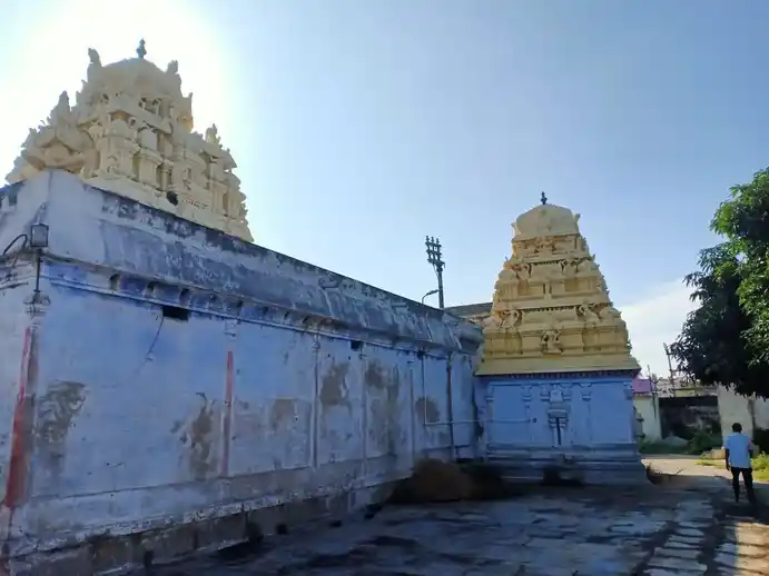 Arulmigu Venugopala Swami Temple, Walajah - 632513 அருள்மிகு வேணுகோபாலசுவாமி திருக்கோயில், வாலாசா - 632513, Ranipet - Ancient Temple Architecture and History Image 3