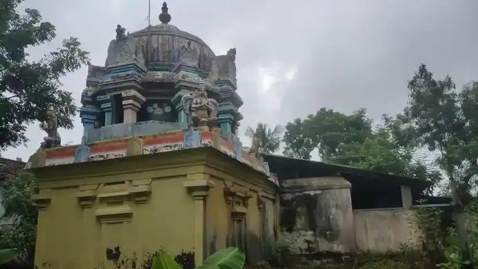Arulmigu Venugopala Swammy Temple, Oalayamangalam - 612604 அருள்மிகு வேணுகோபாலசாமி திருக்கோயில், Oalayamangalam - 612604, Thiruvarur - Ancient Temple Architecture and History Image 6