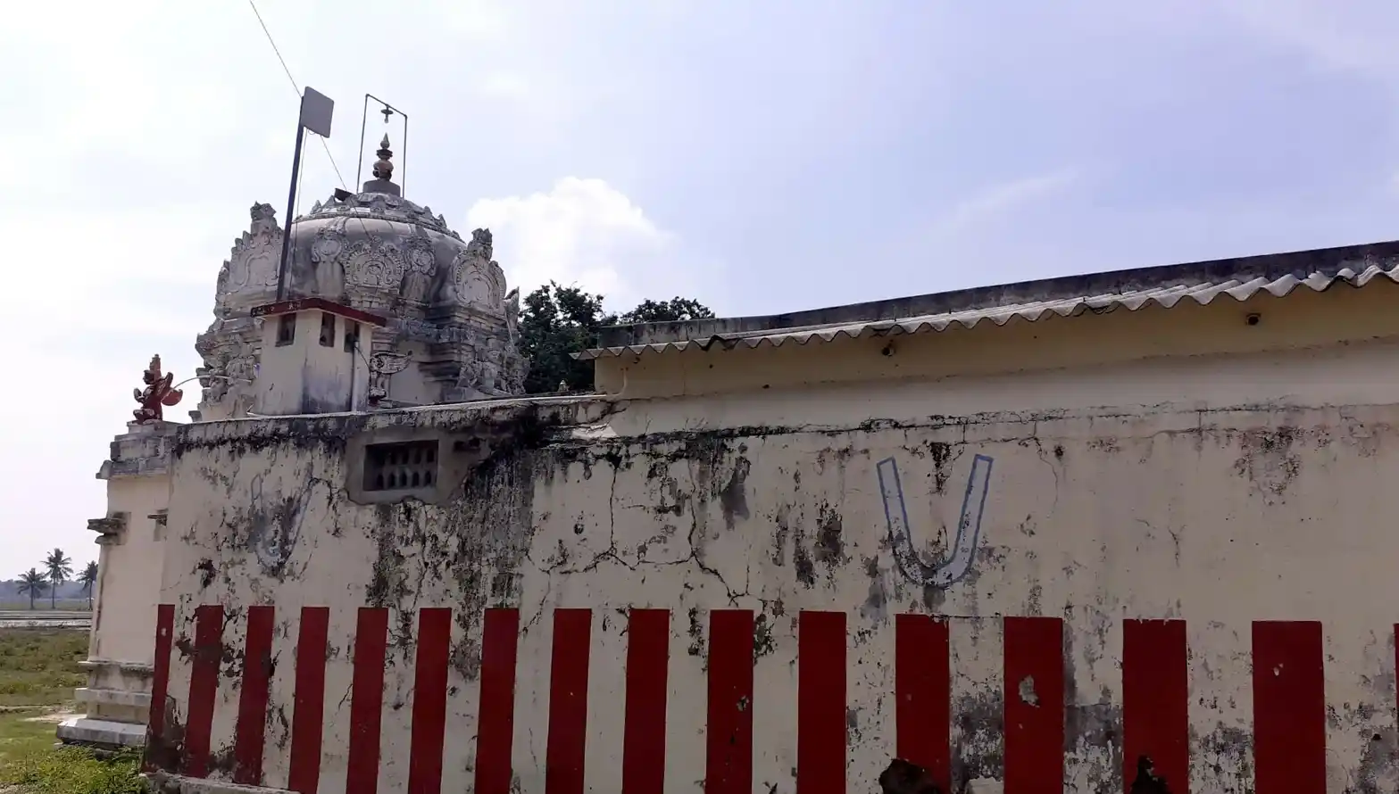 Arulmigu Venugopala Swamy Temple, Kadalmangalam, Kadalmangalam - 603406 அருள்மிகு வேணு கோபால சுவாமி திருக்கோயில், கடல்மங்களம், உத்திரமேரூர் வட்டம். - 603406, Kancheepuram - Ancient Temple Architecture and History Image 3