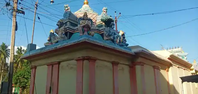 Arulmigu Venugopala Swamy Temple, Keezhakalkandarkottai - 620013 Arulmigu Venugopala Swamy Temple, Keezhakalkandarkottai - 620013, Thiruchirappalli - Ancient Temple Architecture and History Image 4