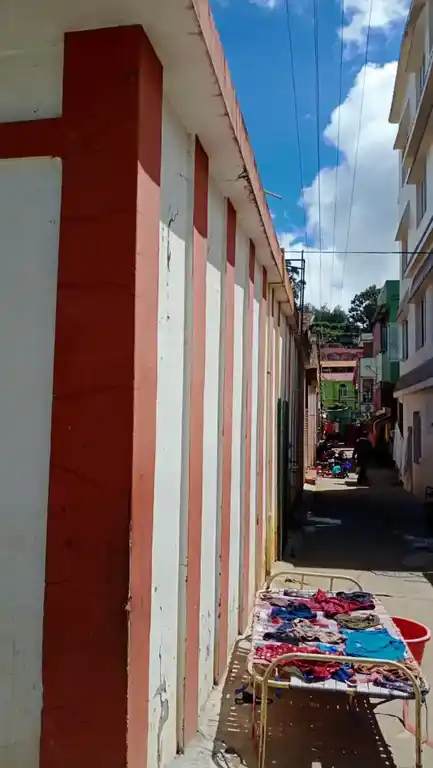 Arulmigu Venugopala Swamy Temple, New Agrakaram, Ooty - 643001 அருள்மிகு வேணுகோபாலசாமி திருக்கோயில், New Agrakaram, Ooty - 643001, Nilgiris - Ancient Temple Architecture and History Image 4