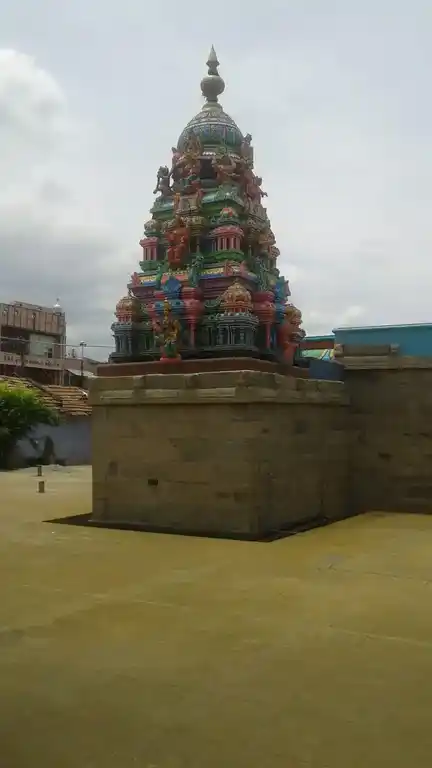 Arulmigu Venugopala Swamy Vakayara Temple, Sathyamangalam, Sathyamangalam - 638401 அருள்மிகு வேணுகோபலசுவாமி வகையறா திருக்கோயில், சத்தியமங்கலம், Sathyamangalam - 638401, Erode - Ancient Temple Architecture and History Image 2