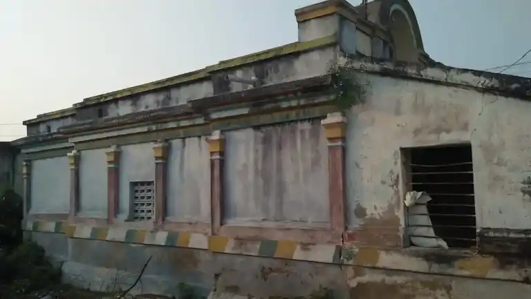 Arulmigu Venugopalasamey Temple, Sembedu - 601204 அருள்மிகு வேணு கோபால சுவாமி திருக்கோயில், செம்பேடு - 601204, Tiruvallur - Ancient Temple Architecture and History Image 3