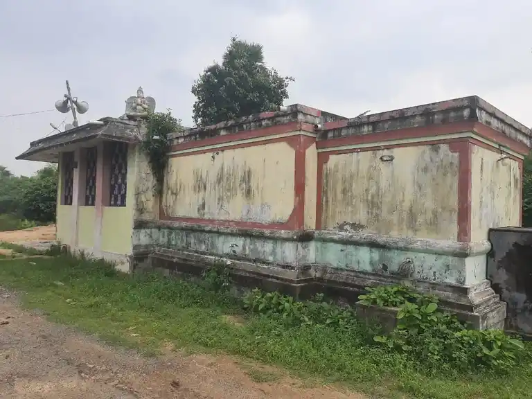 Arulmigu Venugopalasamy, Perumal Temple, Centre Of The Village, Thirunilai - 601204